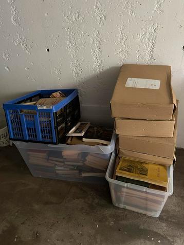 Dozen Antieke Boeken - Diversen beschikbaar voor biedingen