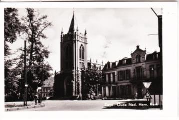 ZEIST,- Oude Ned. Herv. Kerk. straatbeeld. 18-08 beschikbaar voor biedingen