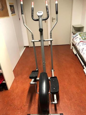 Crosstrainer beschikbaar voor biedingen