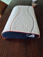 Hoofdkussen M line Pillow You Oranje, Huis en Inrichting, Slaapkamer | Beddengoed, Eenpersoons, Oranje, Ophalen of Verzenden, Zo goed als nieuw
