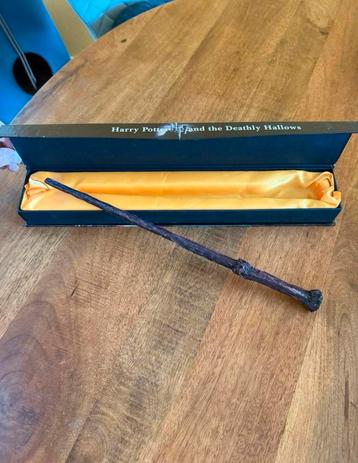 Harry Potter toverstaf – Deathly Hallows editie beschikbaar voor biedingen