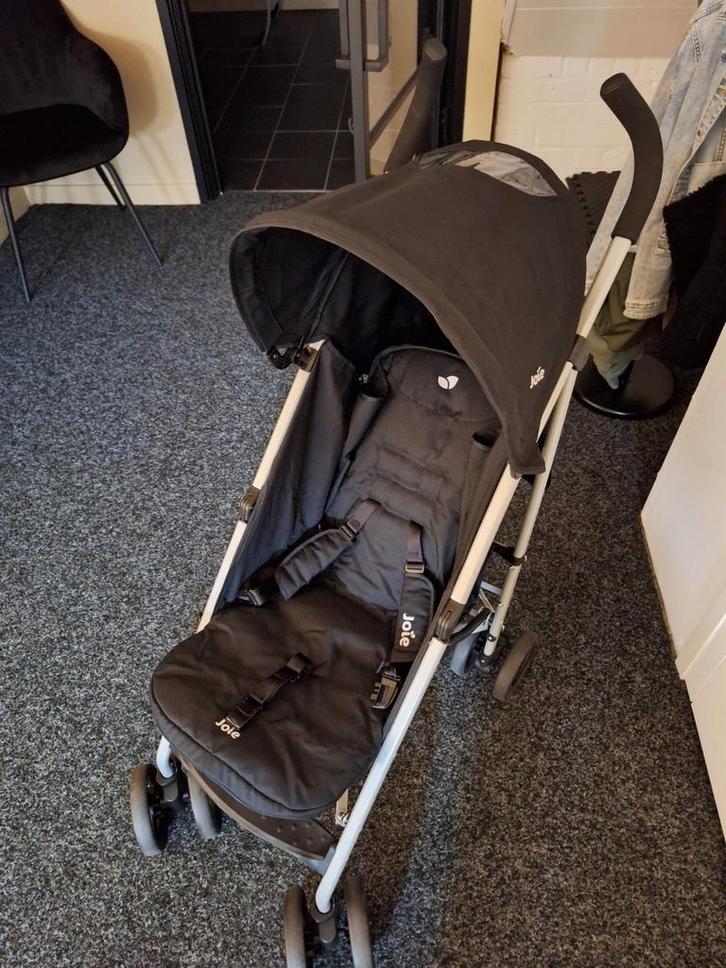 Joie Buggy - Compact en Lichtgewicht, Kinderen en Baby's, Buggy's, Nieuw, Regenhoes, Ophalen