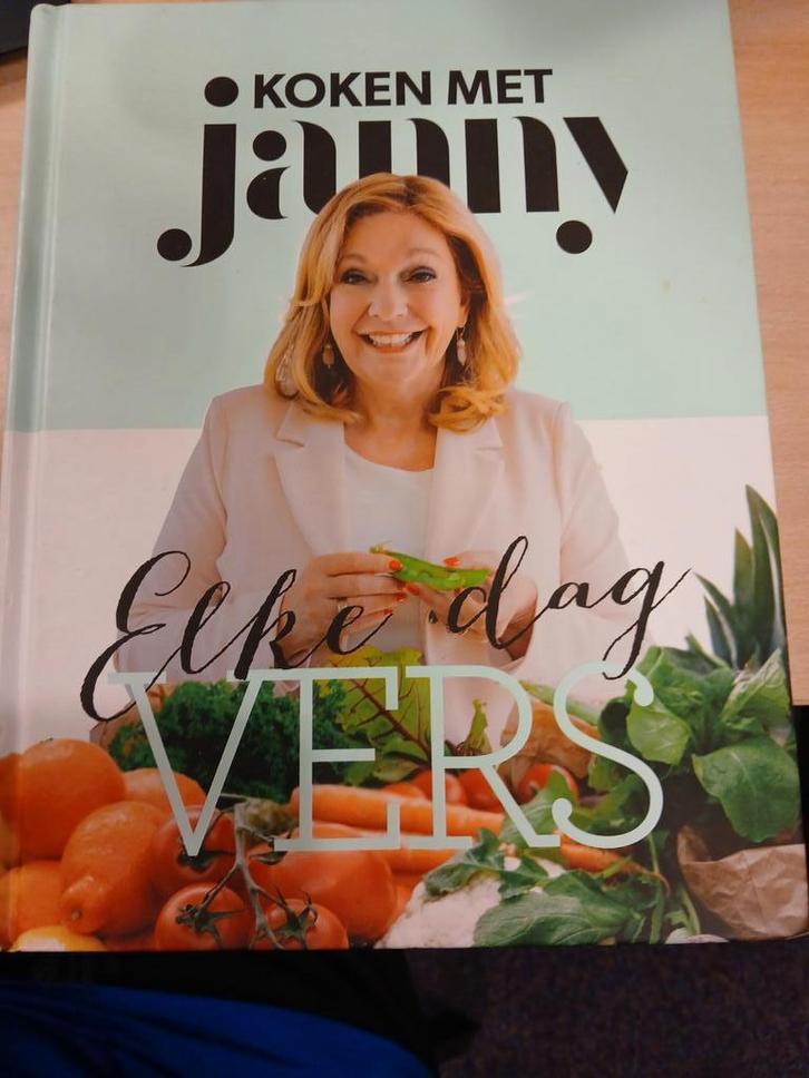Janny van der Heijden - Koken met Janny, Boeken, Kookboeken, Zo goed als nieuw, Voorgerechten en Soepen, Hoofdgerechten, Taart, Gebak en Desserts