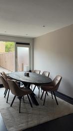 Mooie ovale degelijke eettafel met 8 stoelen, 100 tot 150 cm, 200 cm of meer, Ophalen of Verzenden, Zo goed als nieuw