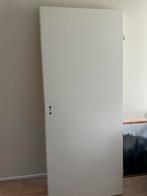 GRATIS Linksdraaiende opdekdeur met scharnieren 85x201, Doe-het-zelf en Verbouw, Deuren en Horren, Ophalen, Gebruikt, Binnendeur