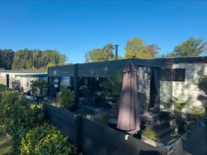 Mooi chalet met grote veranda, Doe-het-zelf en Verbouw, Overige Doe-het-zelf en Verbouw, Zo goed als nieuw, Ophalen