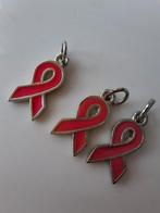 3 stuks bedels hangers pink ribbon roze metaal zilver, Overige merken, Overige materialen, Ophalen of Verzenden, Zo goed als nieuw