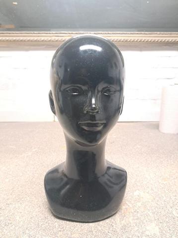 hoofd/hoofden/hoeden pruiken display beschikbaar voor biedingen