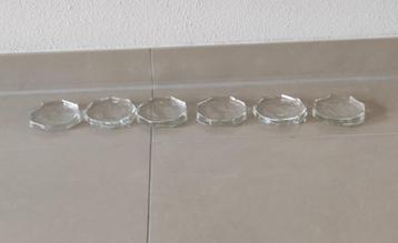 6 stuks glazen onderzetters beschikbaar voor biedingen