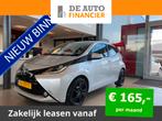 Toyota Aygo 1.0 VVT-i x-play,Navigatie,Achterui € 9.950,00, Auto's, Toyota, Nieuw, Origineel Nederlands, Zilver of Grijs, 4 stoelen