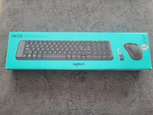 Logitech MK220 Toetsenbord en Muis, Computers en Software, Toetsenborden, Gebruikt, Qwerty, Draadloos, Toetsenbord en muis-set