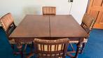 authentieke tafel met 4 leuke stoelen, Huis en Inrichting, Stoelen, Ophalen, Gebruikt, Bruin, Antiek stijl