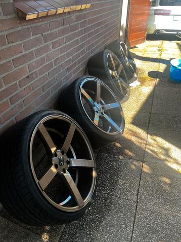 5x112   20 inch met nieuwe banden  beschikbaar voor biedingen