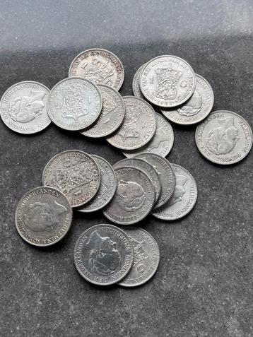 20 Zilveren Guldens Wilhelmina (1923-1943) beschikbaar voor biedingen