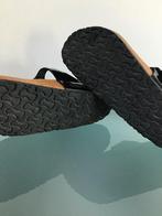 GRATIS VERZENDEN | BIRKENSTOCK Gizeh zwarte slippers 42, Slippers, Verzenden, Zwart, Zo goed als nieuw