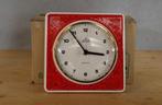 Vintage Junghans ATO-MAT S wandklok – porselein – werkt, Ophalen of Verzenden