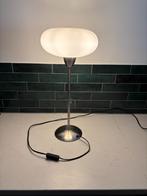 IKEA 'Trettiotre' tafellamp uit de jaren 90, Gebruikt, Ophalen of Verzenden, Glas, Minder dan 50 cm