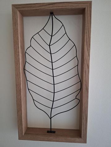 Luxe houten wandframes beschikbaar voor biedingen