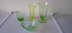 Lotje uranium glas, Antiek en Kunst, Antiek | Glas en Kristal, Ophalen of Verzenden