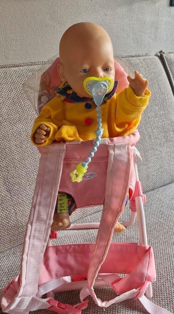 Babyborn met kinderstoel/draagzak, Kinderen en Baby's, Speelgoed | Poppen, Gebruikt, Babypop, Ophalen of Verzenden