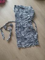 Zebra jurk met staart en oortjes  naar m/l, Ophalen, Zo goed als nieuw, Carnaval