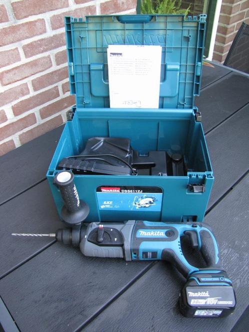 Complete Makita Combihamer DHR241, Doe-het-zelf en Verbouw, Gereedschap | Boormachines, Zo goed als nieuw, Boormachine, 400 tot 600 watt