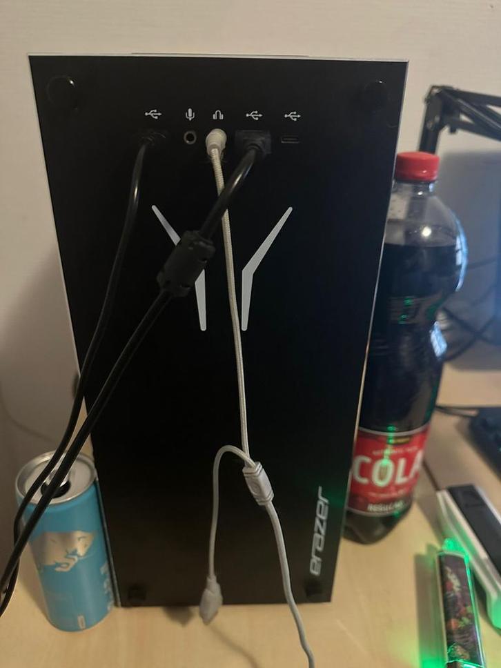 Gaming pc medion erazer, Computers en Software, Desktop Pc's, Nieuw, 4 Ghz of meer, SSD, 16 GB, Met videokaart, Gaming, Virtual Reality