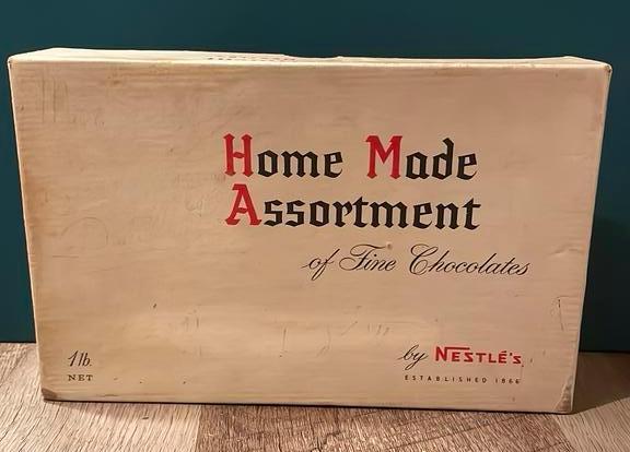 Vintage chocolade doos Nestle’s jaren ‘ 40, Verzamelen, Merken en Reclamevoorwerpen, Gebruikt, Ophalen of Verzenden