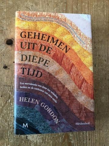 Helen Gordon, Geheimen uit de diepe tijd beschikbaar voor biedingen