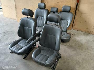Stoelen Achterbank Range Rover L322 Vogue Zwart Leer Zetels beschikbaar voor biedingen