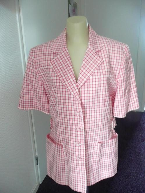 jasje geruit maat 38 rood wit, Kleding | Dames, Jasjes, Kostuums en Pakken, Zo goed als nieuw, Jasje, Maat 38/40 (M), Rood, Ophalen of Verzenden
