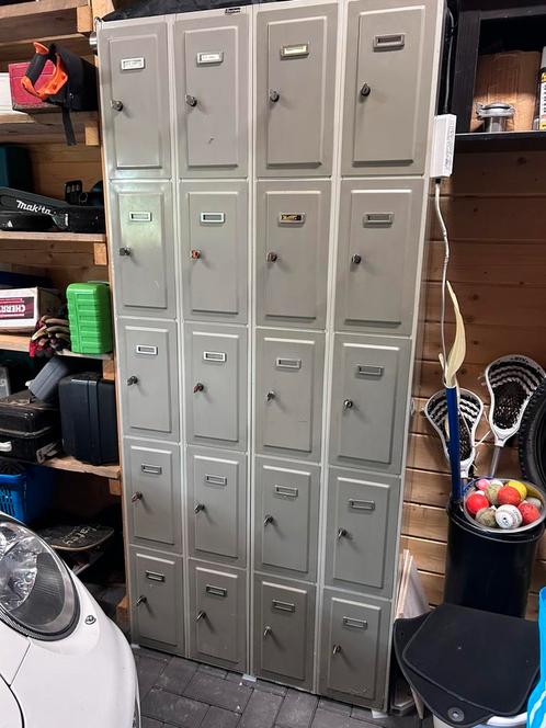 Oostwoud antieke locker., Huis en Inrichting, Kasten | Lockerkasten, Gebruikt, Ophalen