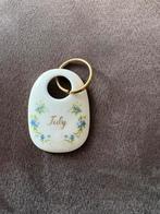 Royal albert maand sleutelhanger july, Ophalen of Verzenden, Zo goed als nieuw, Porselein, Kop en/of schotel