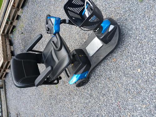 Zeer nette  colibri nieuwe accu  netjes onderhouden, Diversen, Brommobielen en Scootmobielen, Zo goed als nieuw, 15 km of minder