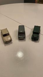 2 Dinky Toys en een Gorgi , wit /grijs/groen, 7 en 10 cm, Hobby en Vrije tijd, Modelauto's | 1:87, Ophalen of Verzenden, Zo goed als nieuw