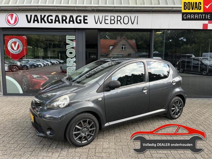Toyota Aygo 1.0 VVT-i Now 1e Eign Dealer Onderhouden, Auto's, Toyota, Bedrijf, Te koop, Aygo, ABS, Airbags, Airconditioning, Alarm