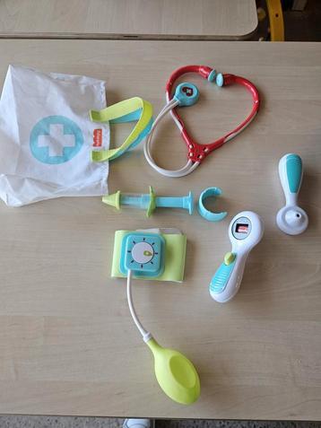 Sinterklaas: Fisher-Price Dokterset - Zo Goed Als Nieuw! beschikbaar voor biedingen