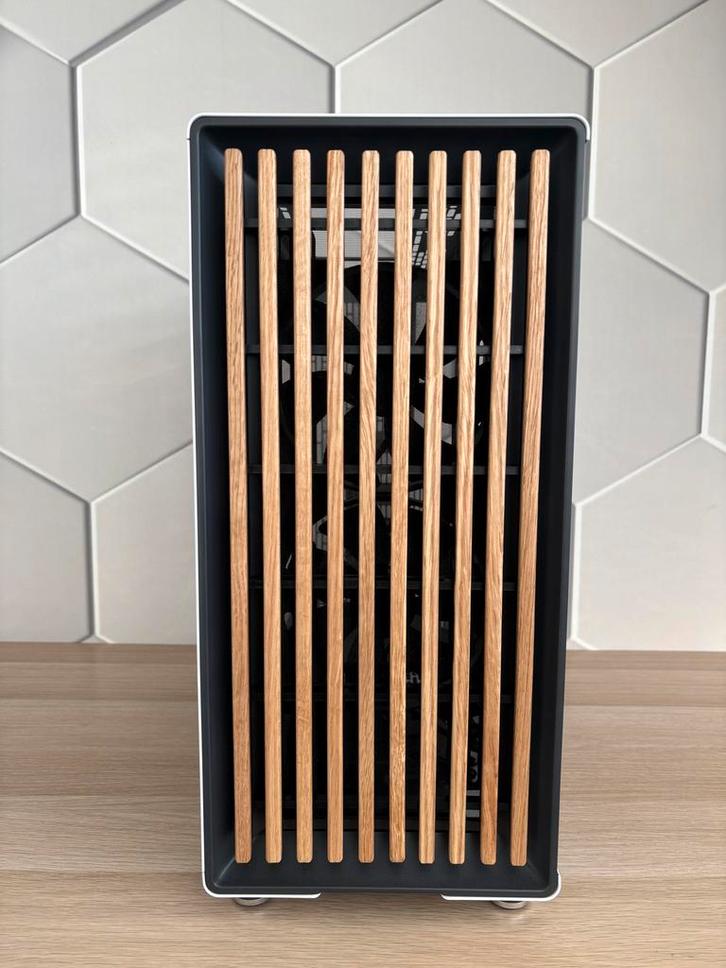 Fractal North White PC Behuizing, Computers en Software, Computerbehuizingen, Zo goed als nieuw, Ophalen of Verzenden