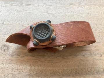 Handpalm, zeilmakersgereedschap beschikbaar voor biedingen