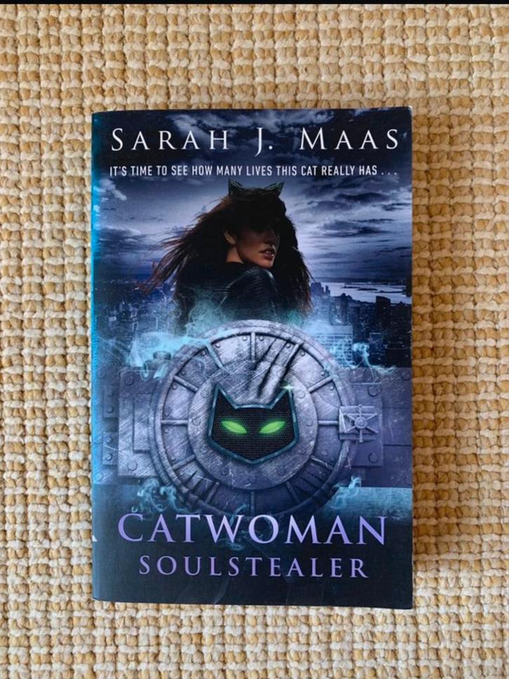 Catwoman Soulstealer - Sarah J. Maas - Engels Boek, Boeken, Fantasy, Zo goed als nieuw, Ophalen of Verzenden