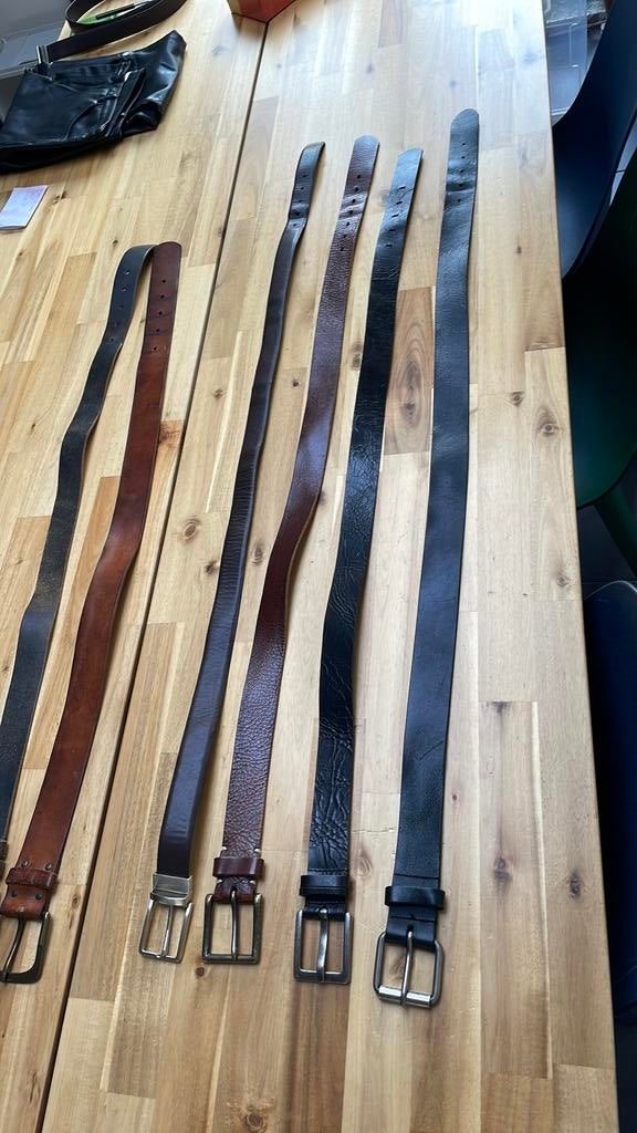 Vier mooie riemen, Kleding | Heren, Riemen en Ceinturen, Ophalen of Verzenden, Zo goed als nieuw, Overige kleuren