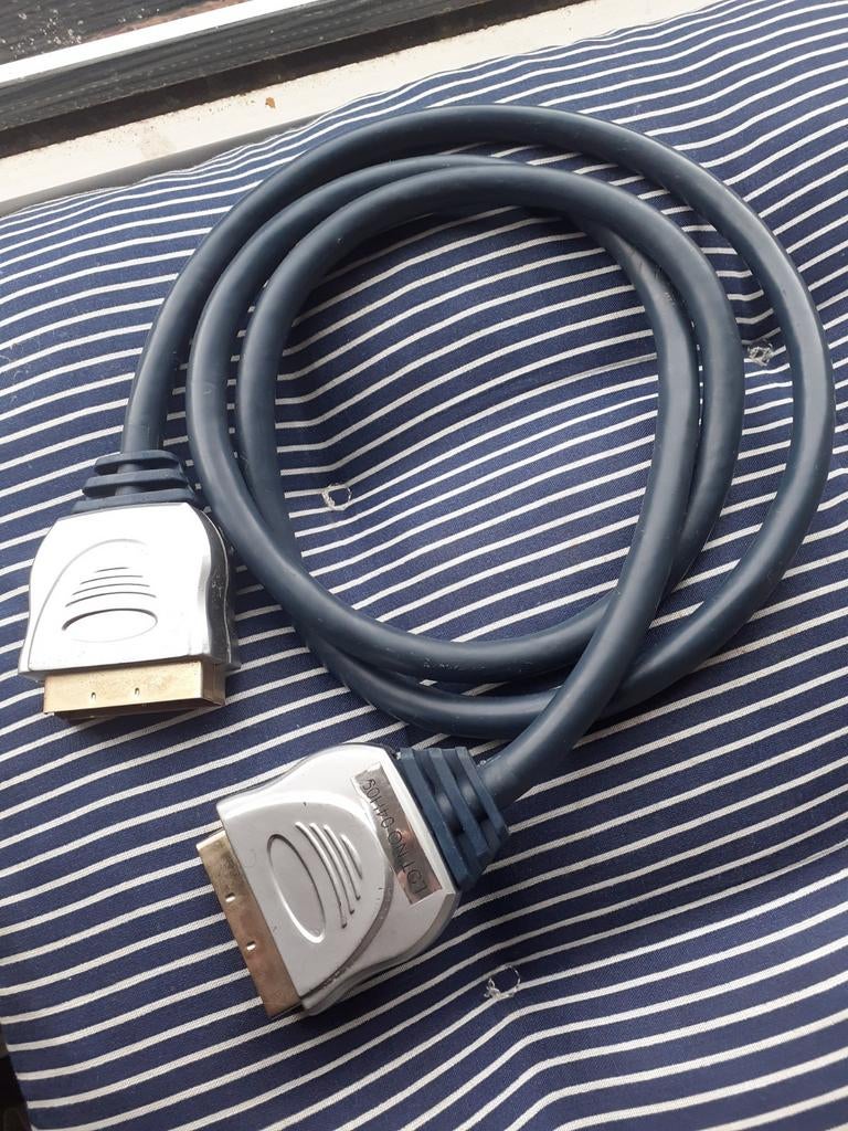 Zware dikke SCART Kabel 140cm - Hoge Kwaliteit Audio/Video, Audio, Tv en Foto, Audiokabels en Televisiekabels, Gebruikt, Scartkabel