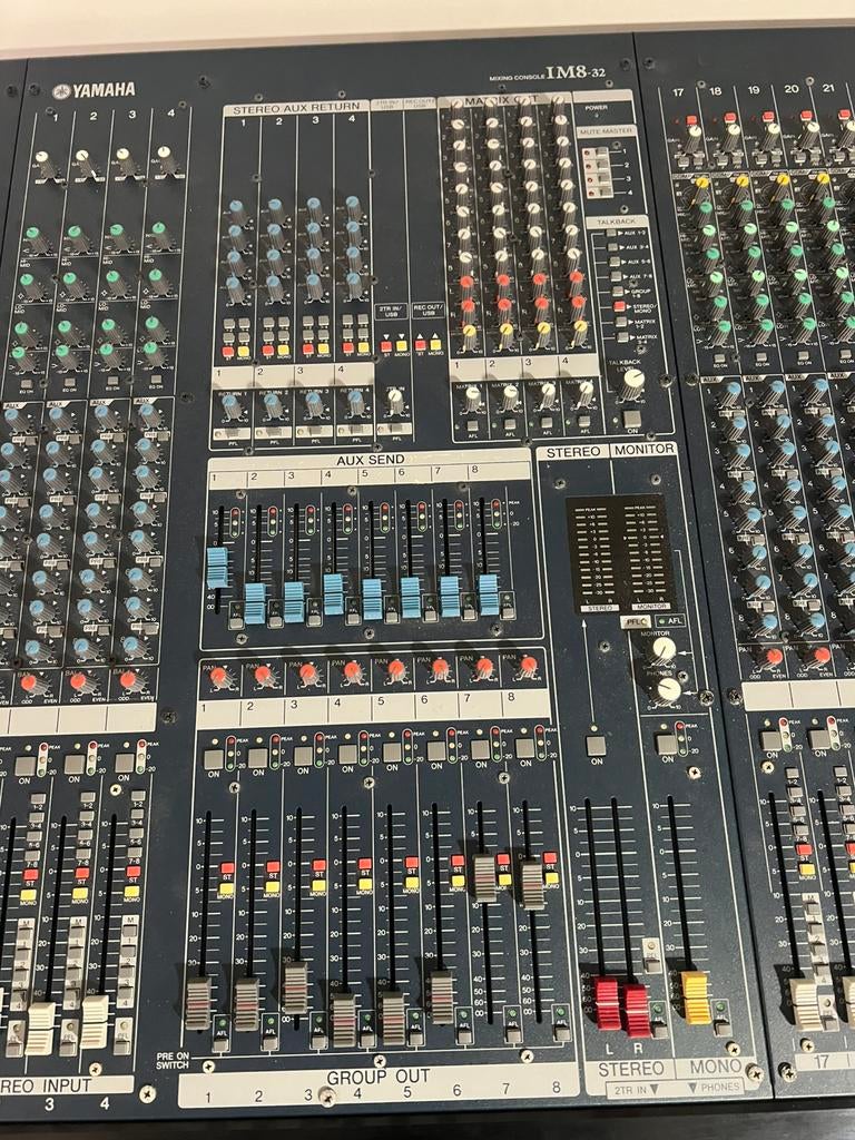 Yamaha mengtafel mixer IM8-32, Ophalen of Verzenden, Gebruikt, 20 kanalen of meer