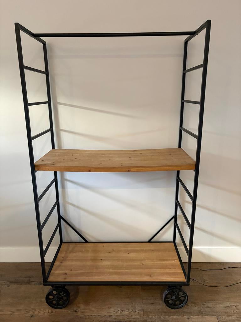 Bakkerskar / Industriële trolley in goede staat, Ophalen, Zo goed als nieuw