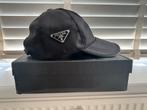 Prada pet zwart met doosje, Ophalen of Verzenden, Zo goed als nieuw, One size fits all, Pet