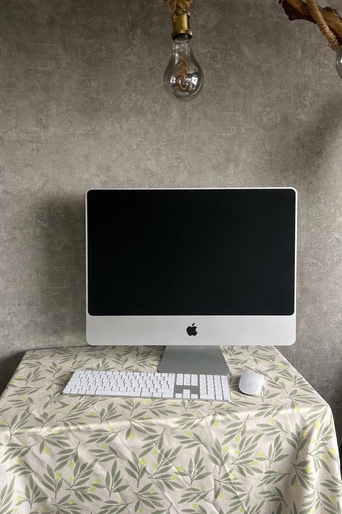 Apple iMac 24 inch 2008 | Nieuwe SSD | Werkend | Snelle Mac, Computers en Software, 2 tot 3 Ghz, IMac, Zo goed als nieuw, 8 GB