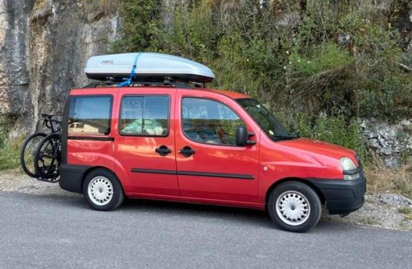 Minicamper, Fiat Doblo 1.6 2005, nieuwe APK, Auto's, Fiat, Voorwielaandrijving, 1596 cc, Stof, Doblo