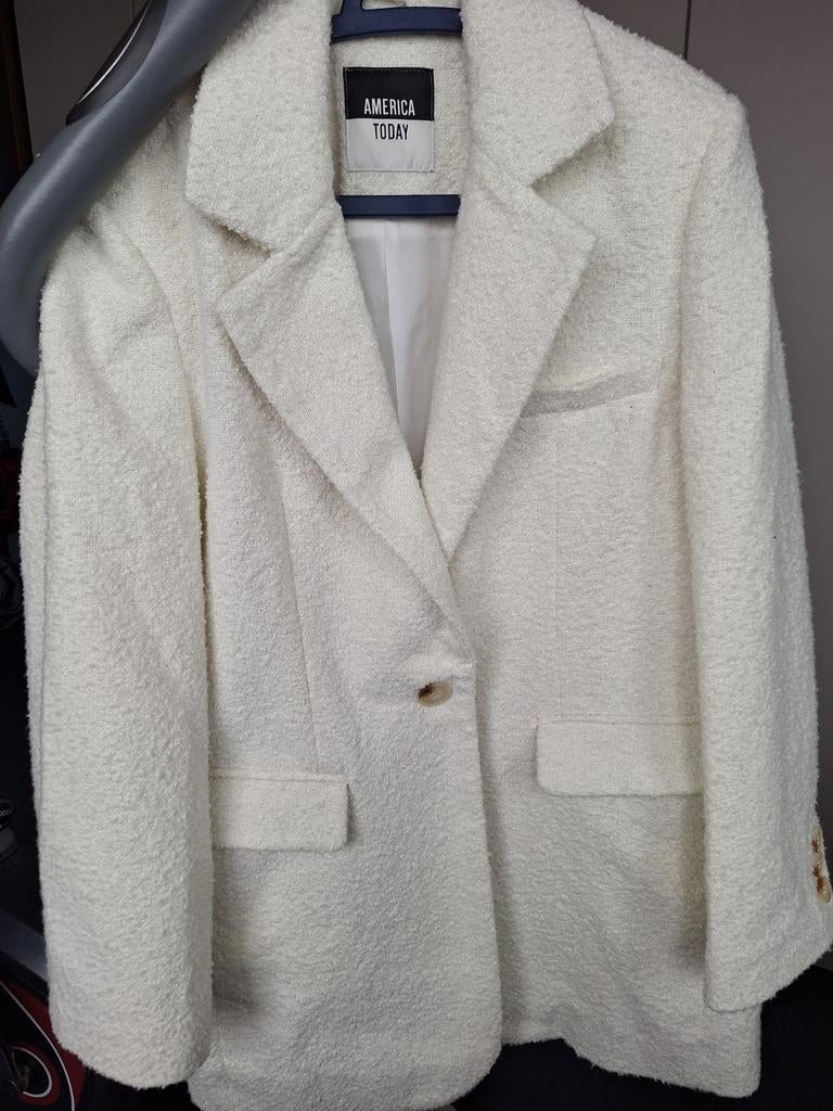 Roomwit en gevoerd jasje American Today nieuw!, Kleding | Dames, Maat 38/40 (M), Wit, Nieuw, Ophalen of Verzenden