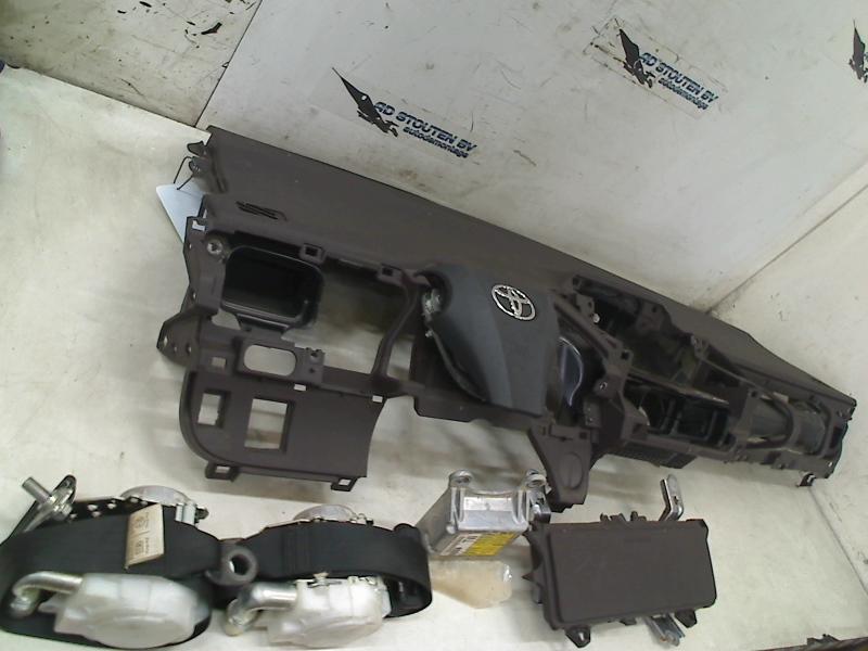 Airbag Set Toyota iQ (2009-01/2015-12) 7R7810P, Gebruikt, Kundenbetreuung@toyota.de, Toyota-Allee 2, Köln 50858, , Duitsland, Toyota