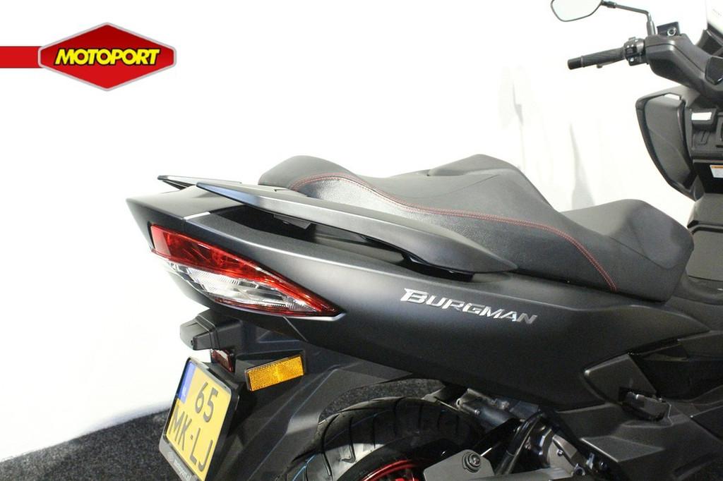 Suzuki Burgman 400 ABS, Scooter, Bedrijf